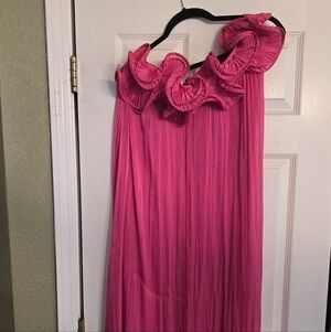 Made In Italy Long Vibrant One Shoulder Pink Strapless Maxi Dress